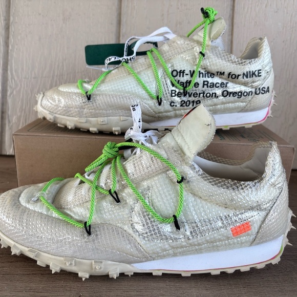 2019
Off-White x Wmns Waffle Racer 'Electric Green' - Picture 4 of 14